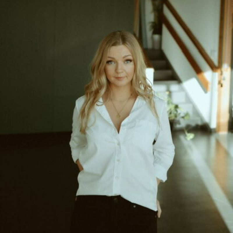Chelsea, Senior Stylist at DaneStyles Hair Artistry in Snohomish, WA